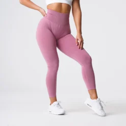 Pastel Pink Curve Seamless Leggings -NVGTN Store DSC06048