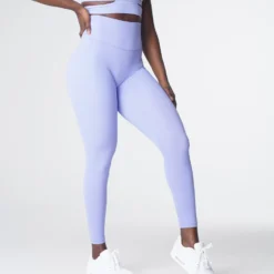 Periwinkle Signature 2.0 Leggings -NVGTN Store DSC06362 29d623fb 6f42 4bc2 974c 9015f77a8294