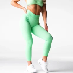 Pistachio Zesty Seamless Leggings -NVGTN Store DSC06730