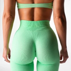 Pistachio Zesty Seamless Leggings -NVGTN Store DSC06731