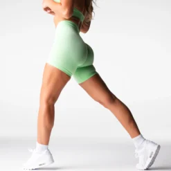 Pistachio Lift Seamless Shorts -NVGTN Store DSC06744