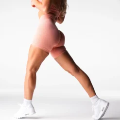 Peach Lift Seamless Shorts -NVGTN Store DSC06767