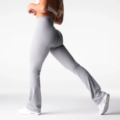 Dove Effortless Flare Leggings