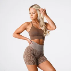 Mocha Flourish Seamless Bra -NVGTN Store DSC06885