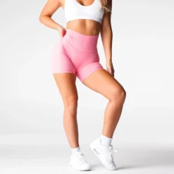 Blossom Signature 2.0 Shorts -NVGTN Store DSC06961 68d375f5 193f 4d1f 9129 8ddfbc0e0a3c