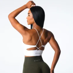 White Embrace Seamless Bra -NVGTN Store DSC06989