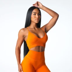 Pumpkin Spice Glimpse Ribbed Seamless Bra -NVGTN Store DSC07016