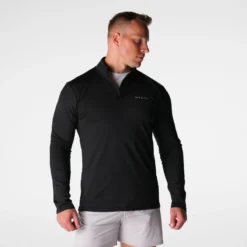 Black Skyline Quarter Zip -NVGTN Store DSC07304