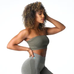 Khaki Green Conquer Ribbed Seamless Bra -NVGTN Store DSC07468