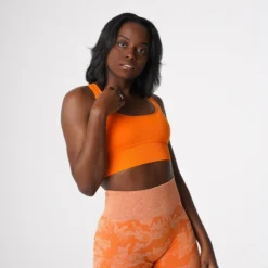 Tangerine Ignite Seamless Bra -NVGTN Store DSC08166