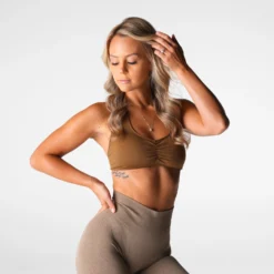 Mocha Comeback Seamless Halter Bra -NVGTN Store DSC08296