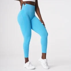 Aqua Contour Seamless Leggings -NVGTN Store DSC08388