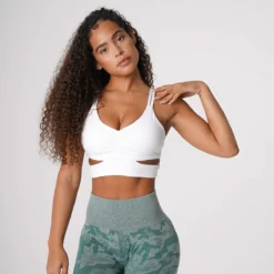 White Revolve Bra -NVGTN Store DSC08806