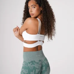 White Revolve Bra -NVGTN Store DSC08809