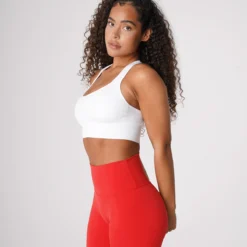 White Ignite Seamless Bra -NVGTN Store DSC08849