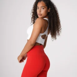 White Ignite Seamless Bra -NVGTN Store DSC08851