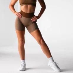 Mocha Knockout Seamless Shorts -NVGTN Store DSC09069