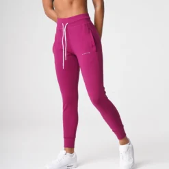 Berry Joggers -NVGTN Store DSC09149