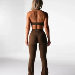 Elm Finesse Seamless Halter Bra -NVGTN Store DSC09439