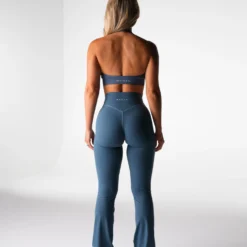 River Finesse Seamless Halter Bra -NVGTN Store DSC09455