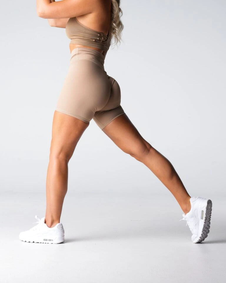 Sportswear Store -NVGTN Store DSC02041 768x960 1